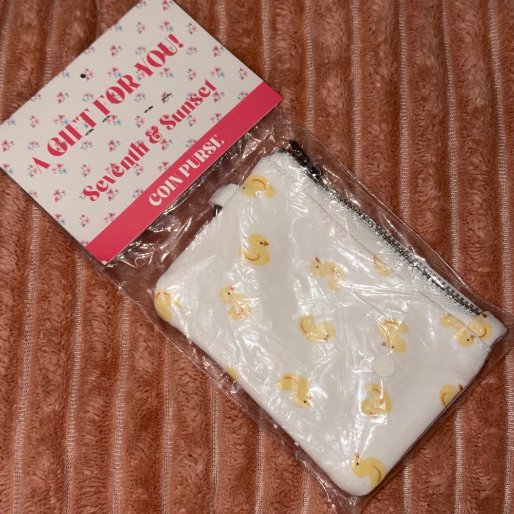 Yellow Rubber Duck Coin Purse White Zipper Pouch Key Ring NIP